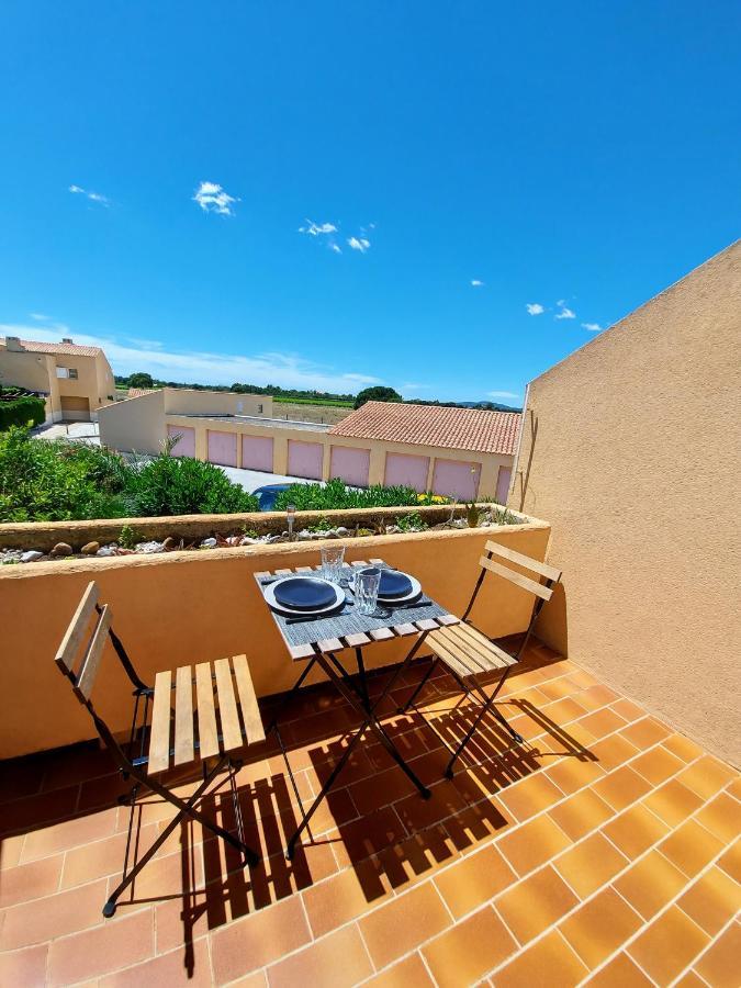 Coquet Studio Avec Belle Terrasse Appartement La Londe-les-Maures Buitenkant foto