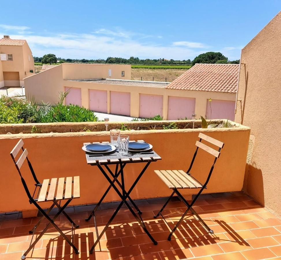 Coquet Studio Avec Belle Terrasse Appartement La Londe-les-Maures Buitenkant foto